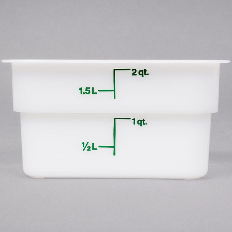 2 Qt White Square Food Container