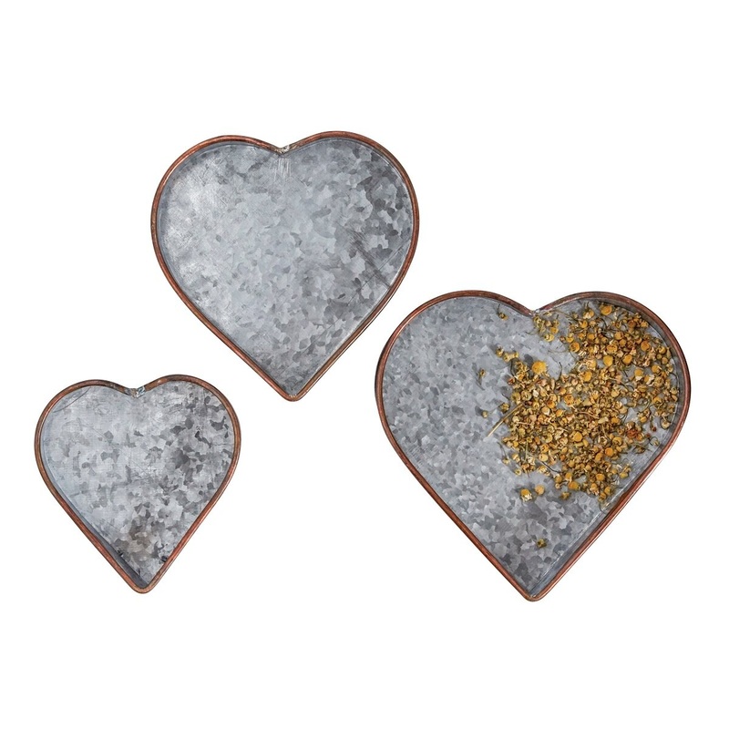 Metal Heart Tray Medium