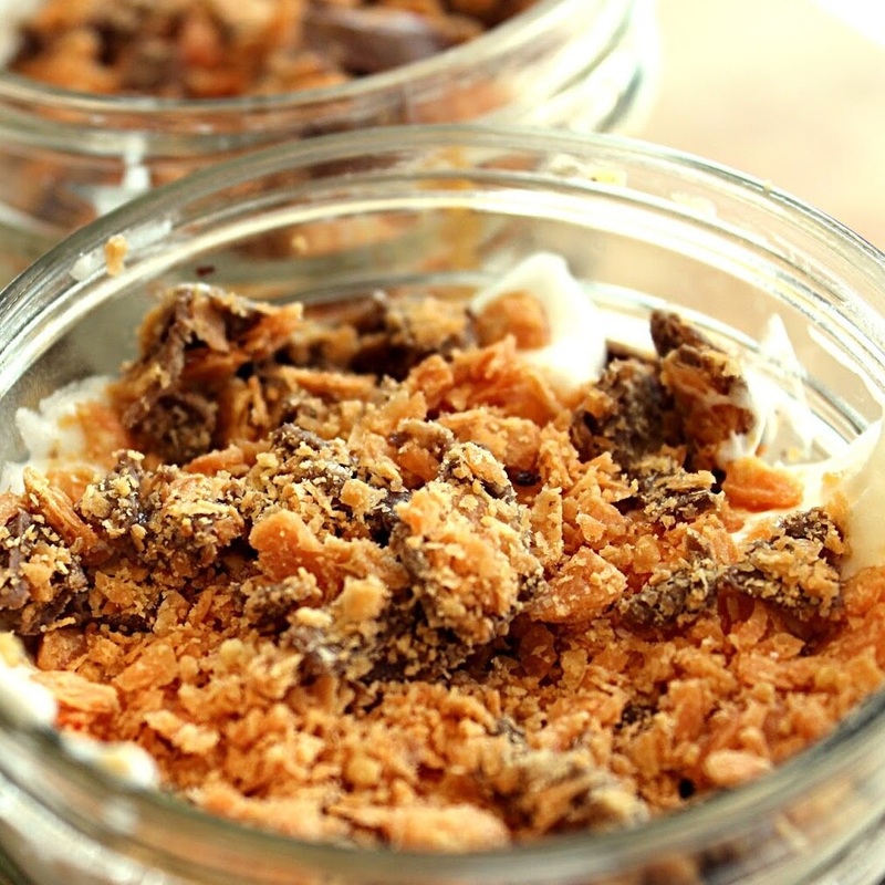 Crushed Butterfingers – 25 lbs.