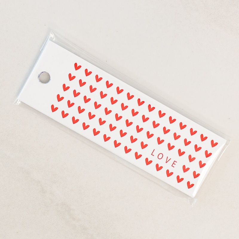 Mini Hearts Gift Tags – 8 Count