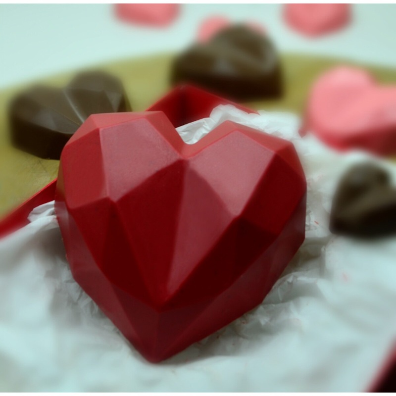 3-Piece Geometric Heart Candy Mold – Large