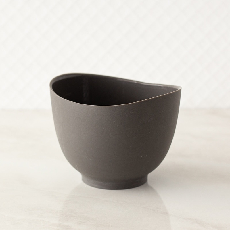 Graphite 1.5-Quart Silicone Bowl