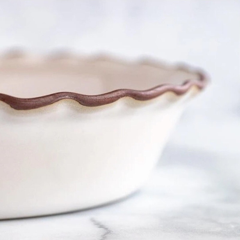 Jefferson Street Handmade Pie Plate 9 New England White