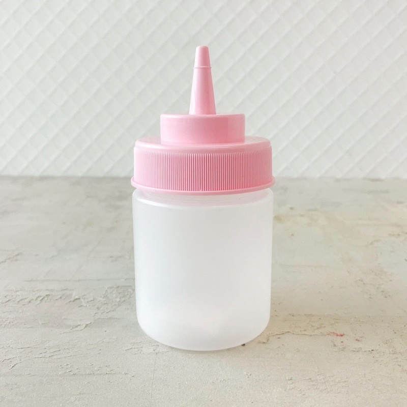 Squeeze Bottle 8oz Clear w/ Pink Top