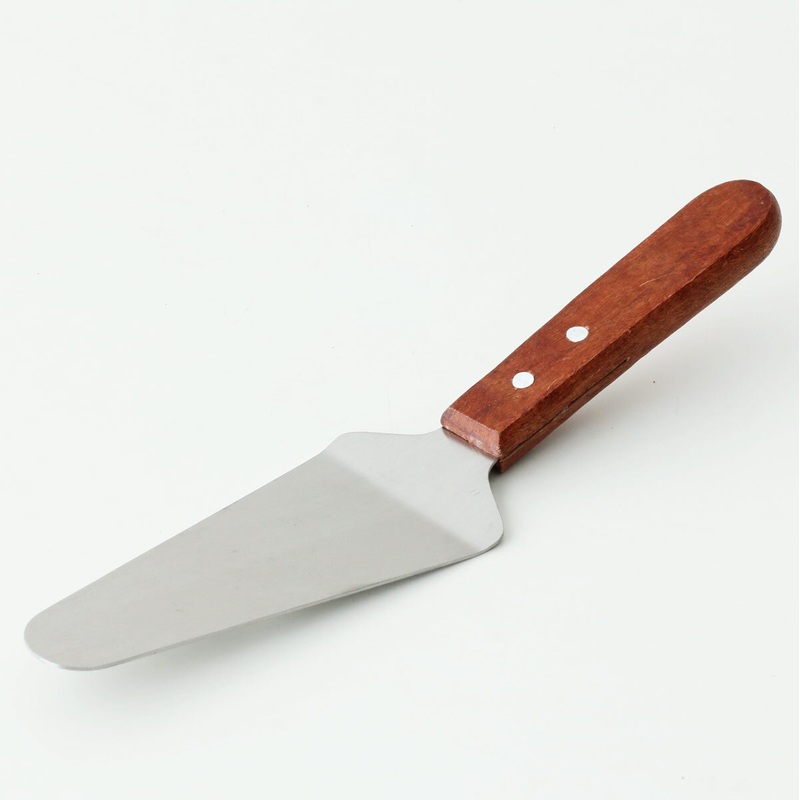 Wooden Handle Pie Server – 6 x 2