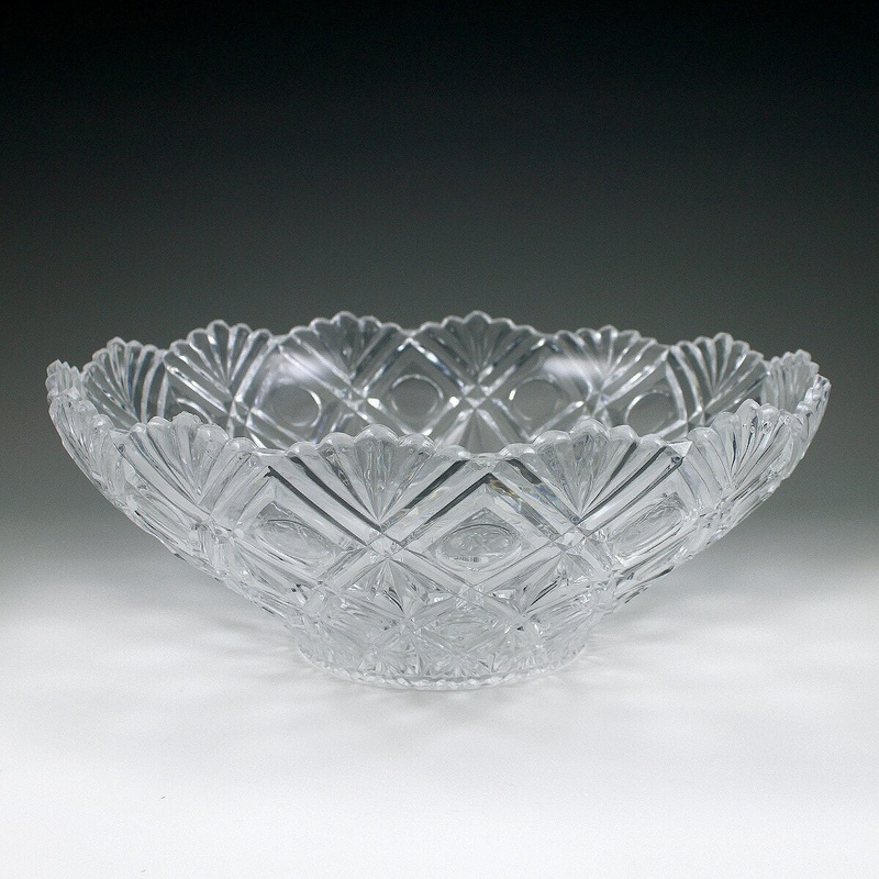 4 qt. Crystalware Crystal Cut Bowl