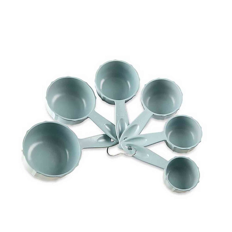 Bundt Measuring Cup