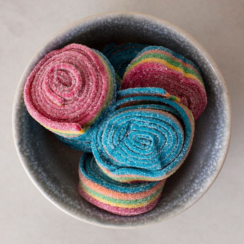 Sour Rainbow Rolls – 8 Oz Bag