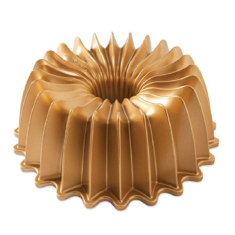 Brilliance Bundt Pan
