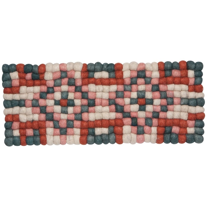 25 Terra Dot Centerpiece Runner