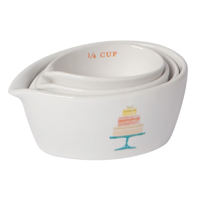 Cake Walk Measuring Cup Set