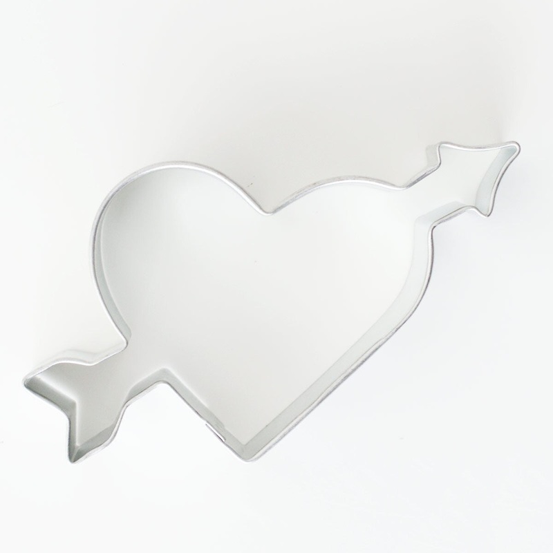 Cookie Cutter Heart with Arrow 4
