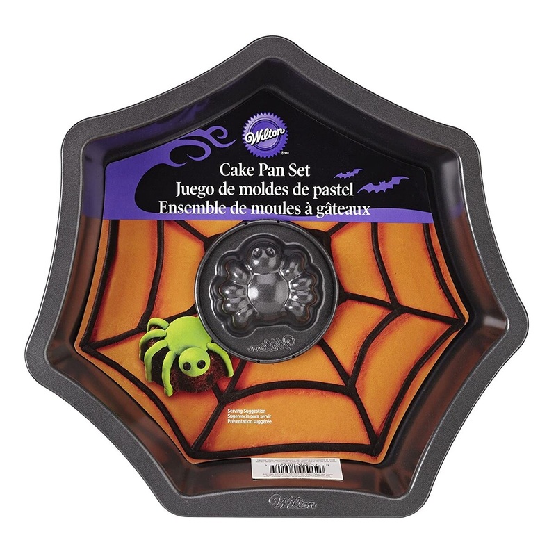 Web with Spider Cake Pan Set