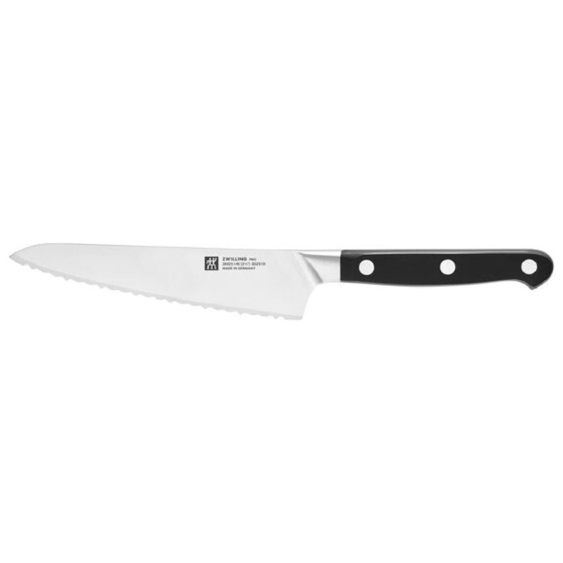 5.5 Serrated Pro Prep Knife