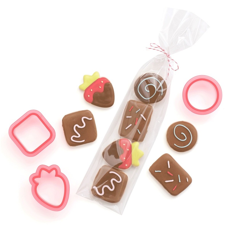 4-Pc Mini Chocolate Cookie Cutter