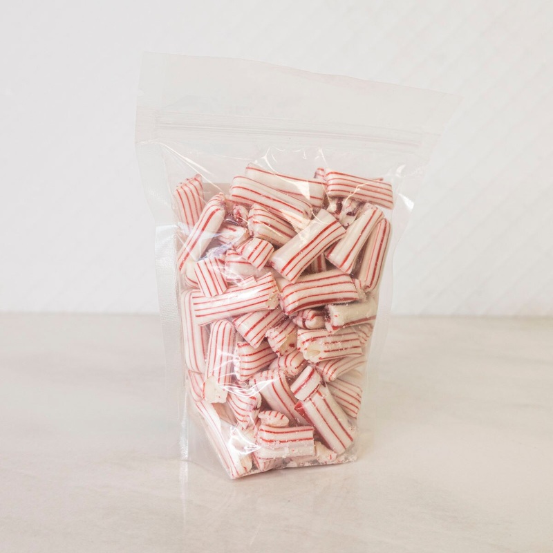 Peppermint-Filled Straws – 1 Lb. Bag