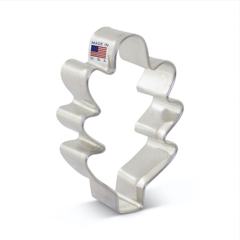 Mini Oak Leaf Cookie Cutter 2-1/2